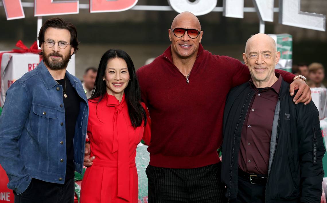 dwayne johnson with red one costars