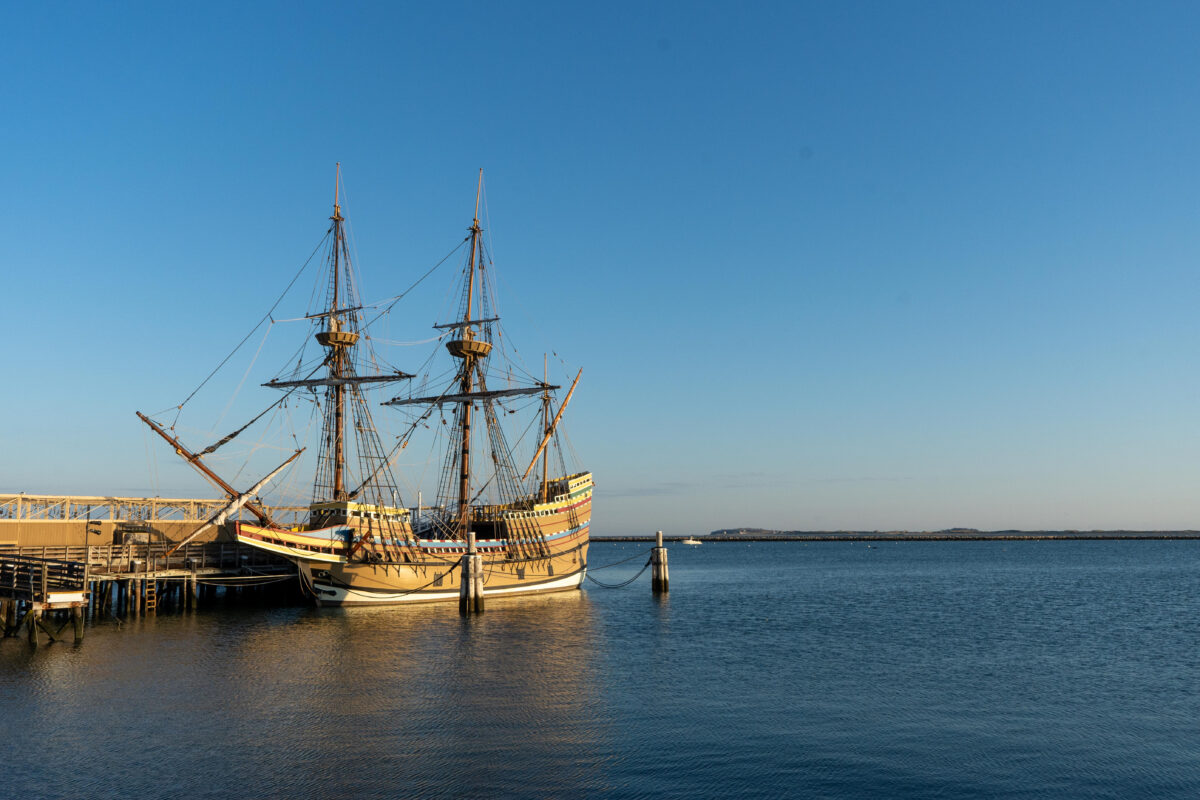 mayflower ship plymouth harbor