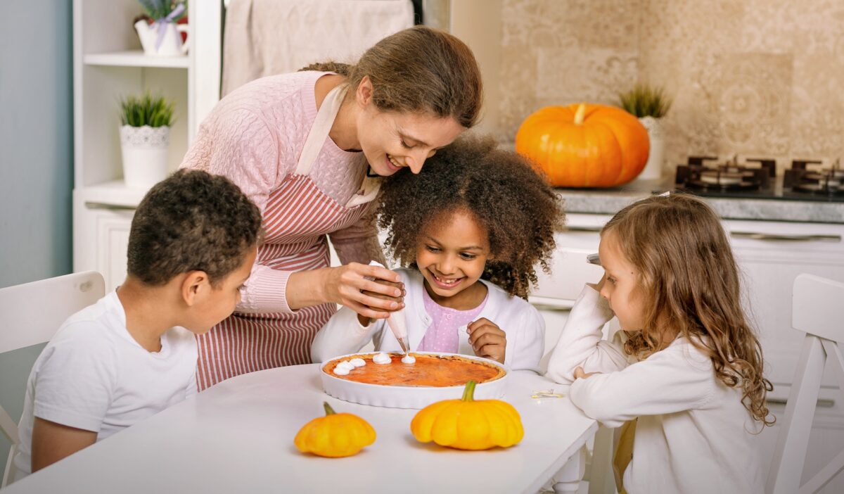 decorating pie with kids