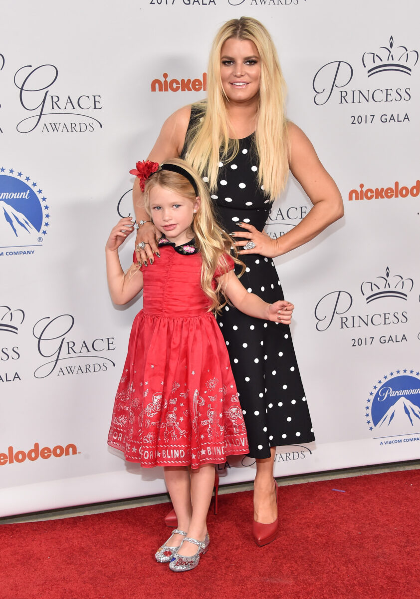 jessica simpson and daughter maxwell